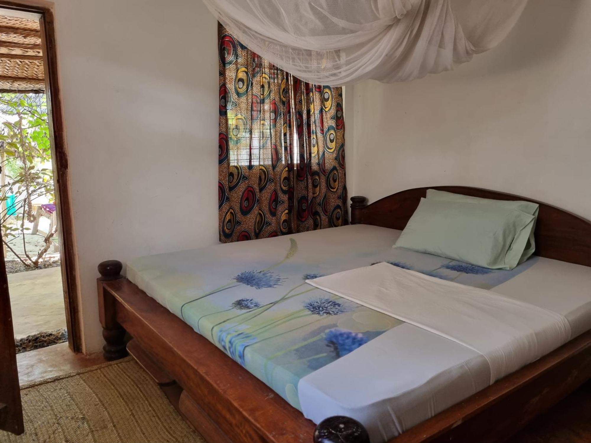 Sunny House Paje Hotel Стая снимка